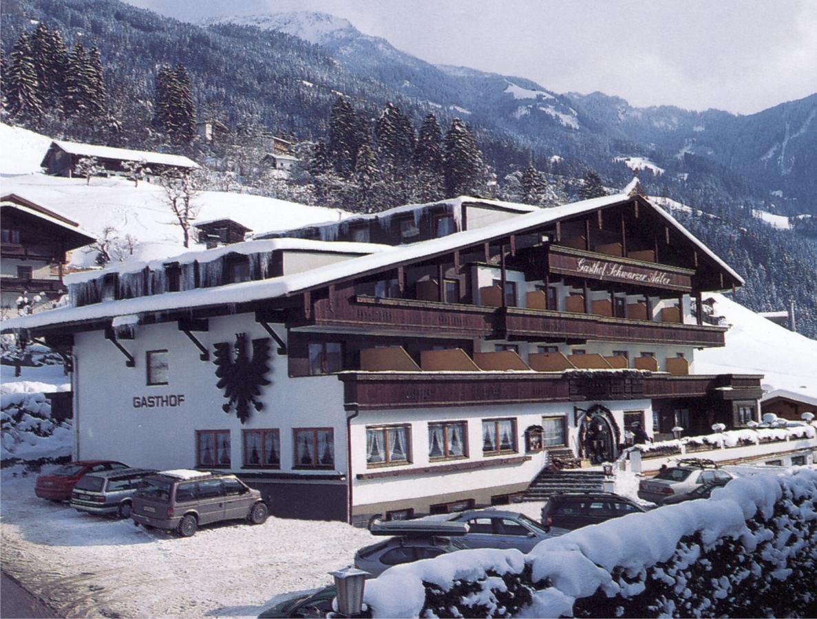 Hotel Schwarzer Adler Hippach Kültér fotó